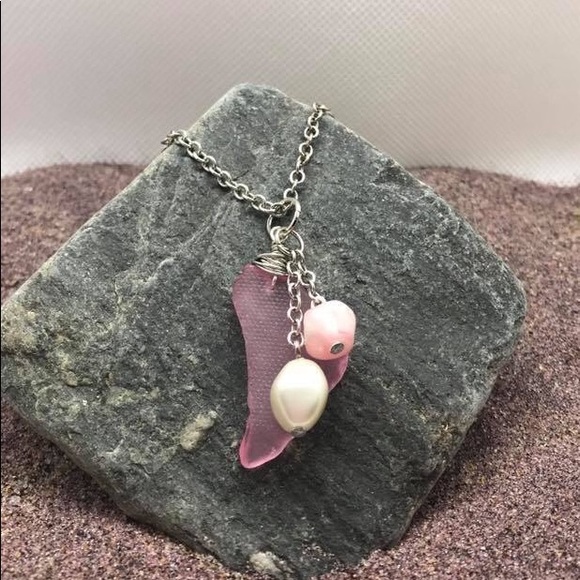 Sea glass necklace - Picture 1 of 1